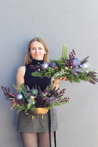 Fioletowa Zima, adwentowy stroik ze świecami na tacy