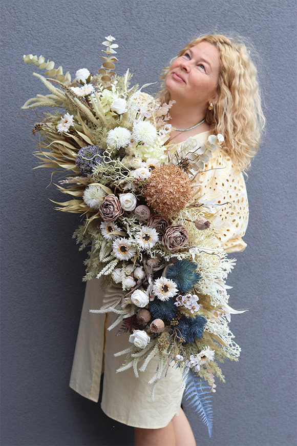 La Guel Boho Blue, kompozycja kwiatowa na stół Laos	