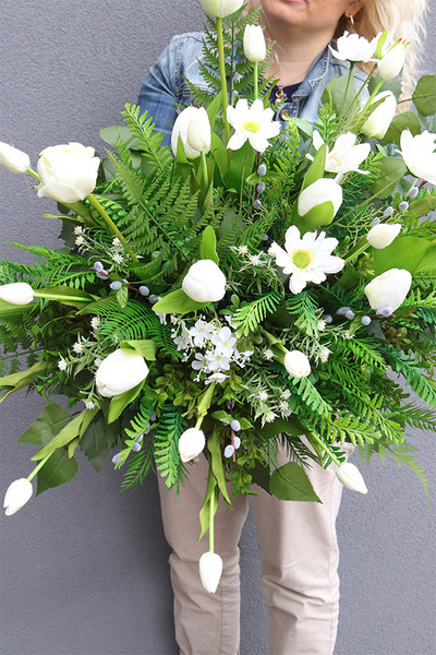 Lumina Biel Volcan, kompozycja nagrobna na ciężkiej tacy