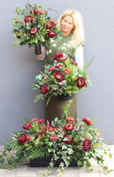 Astry Bordoste, kompozycja nagrobna w naczyniu