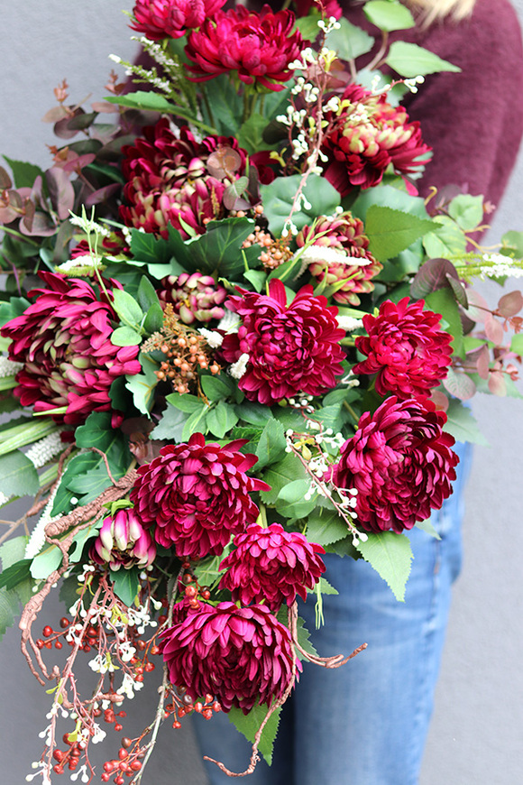 Burgunde, komplet dekoracji nagrobnych, kompozycja & bukiet 