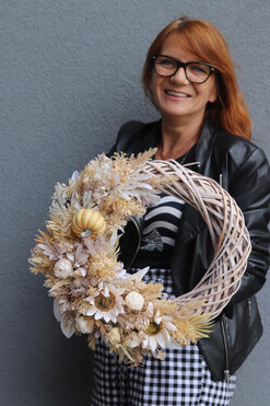 Boho Fall, asymetryczny jesienny wianek z dyniami, rozp.40cm