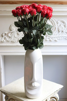 Dusty Pink Roses, kompozycja kwiatowa róże w wazonie