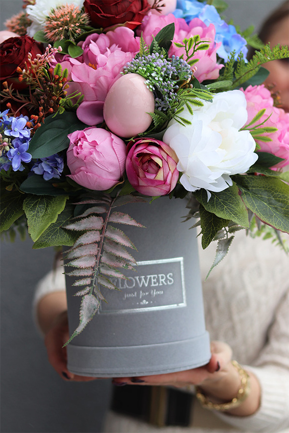 Delfinia, welurowy flowerbox wielkanocny, wym.52x40cm