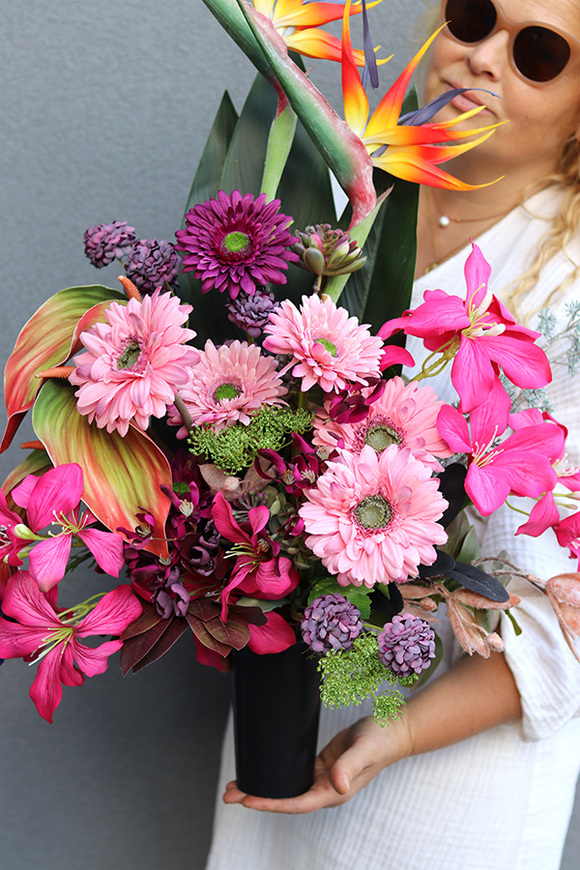 Pink Lerte, bukiet nagrobny we wkładzie, dł.72cm