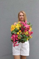 Layella, różowo-żółty bukiet do wazonu