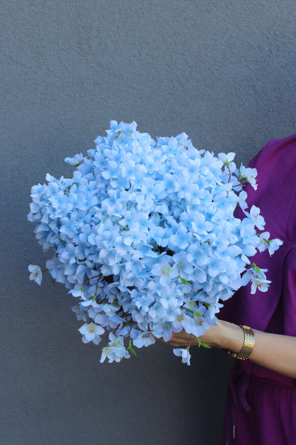 Hydrangea Blue Piano, kompozycja z niebieskich hortensji