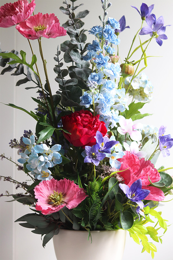 Kreoneta Tall, kompozycja kwiatowa w pucharze