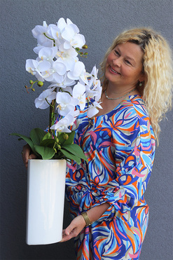 Manfredo Pure White, śnieżnobiały storczyk w wąskiej donicy, wys.83cm