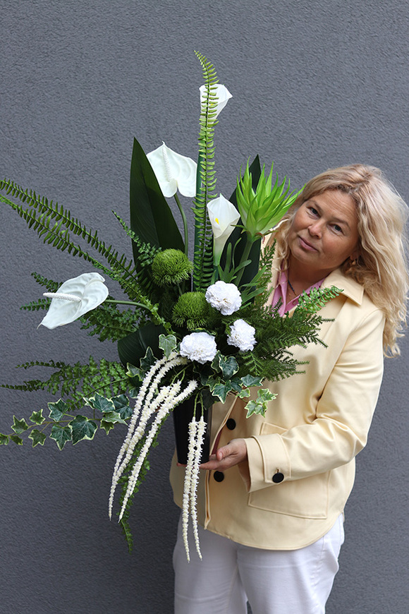 Elegantesa, komplet dekoracji nagrobnych, kompozycja & bukiet