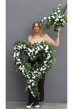 Angielska Róża White, komplet dekoracji nagrobnych, wieniec + bukiet 