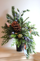 Niebieska Zima, świąteczny bukiet nagrobny we wkładzie