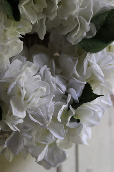 Biella Hydrangea, wianek z białych hortensji, śr.30cm 