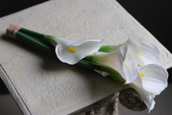 Kalle Biel, bukiet nagrobny kalie