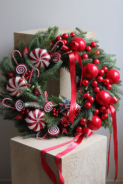 OD RĘKI Lollypop&Ferrari, świąteczny wianek dekoracyjny, śr.56cm