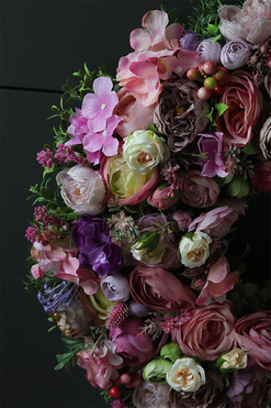 Neriala, piękny kwiatowy wianek na drzwi, śr.50cm 