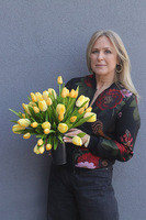Tulippo Yellow, bukiet nagrobny we wkładzie