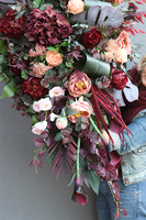 Benjamin, elegancka wiązanka nagrobna