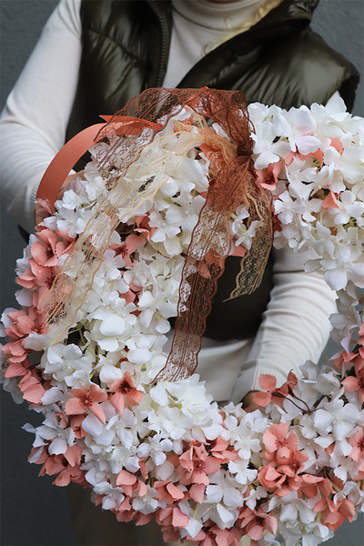 Hortensja Beige&White, romantyczny wianek na drzwi