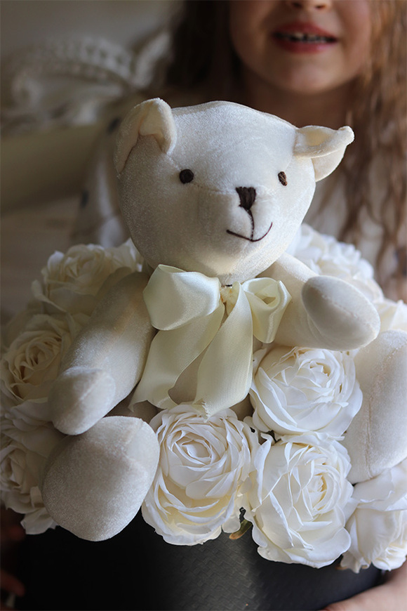 Sweet Love, flowerbox na walentynki z misiem