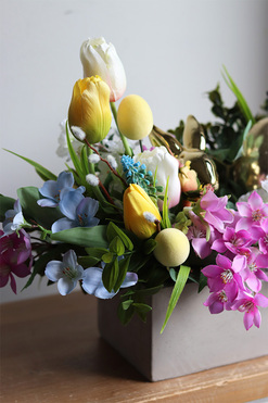 Easter Egg Concrete 2, stroik wielkanocny z zajączkiem, wym.34x40cm