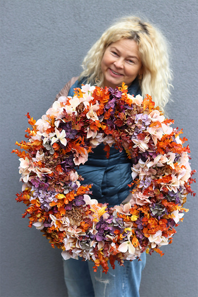 Grenita, duży jesienny wianek