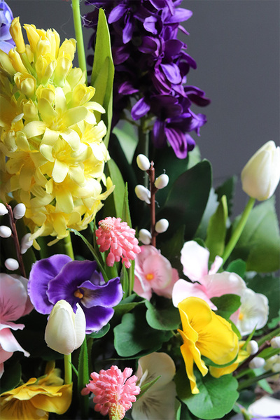 Hiacyntowa Volcan Big, kompozycja nagrobna w osłonce