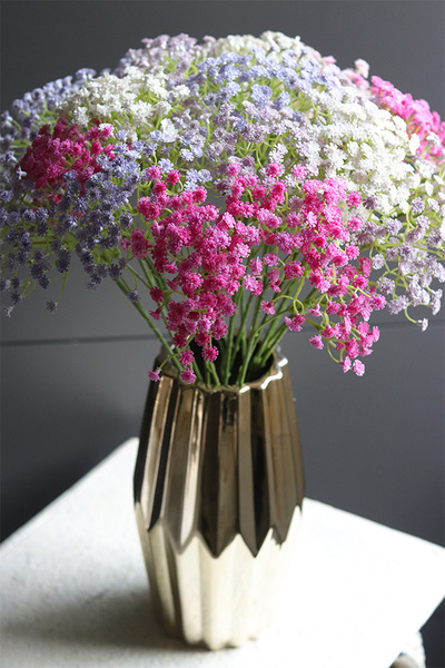 Złoty Design, bukiet gipsówki w wazonie