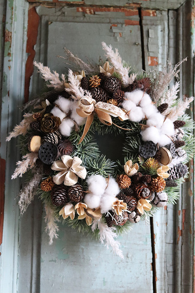 Hilda, wianek ozdobny / stroik dekoracyjny, śr.26cm + elementy wystające