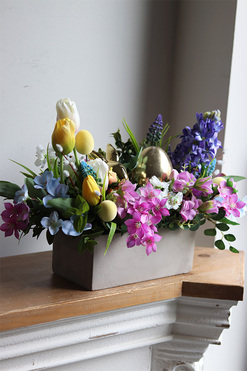 Easter Egg Concrete 2, stroik wielkanocny z zajączkiem, wym.34x40cm