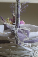 Silvietta Very Perri, dekorowany koszyczek wielkanocny