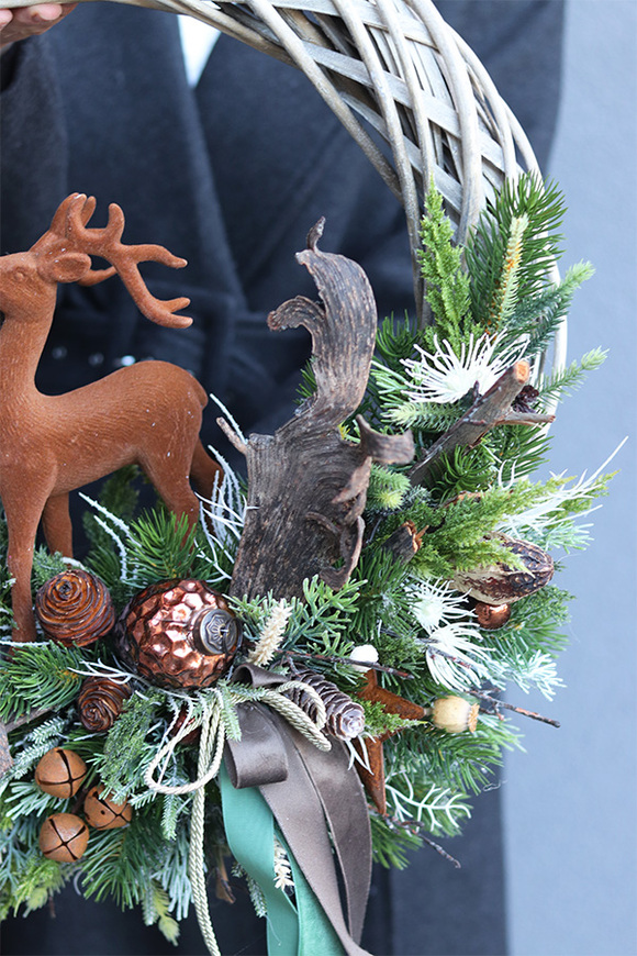 zimowy wianek z reniferem Ren Dekor, śr.47cm