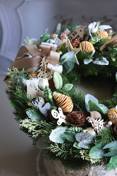 Natural Winter Decor, zimowy wianek z reniferami, śr.45cm