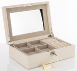 Audrey D, szkatułka na biżuterię z zamknięciem na klucz