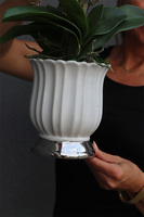 Meleusa Medium, sztuczny storczyk w białej donicy, wym.70cm