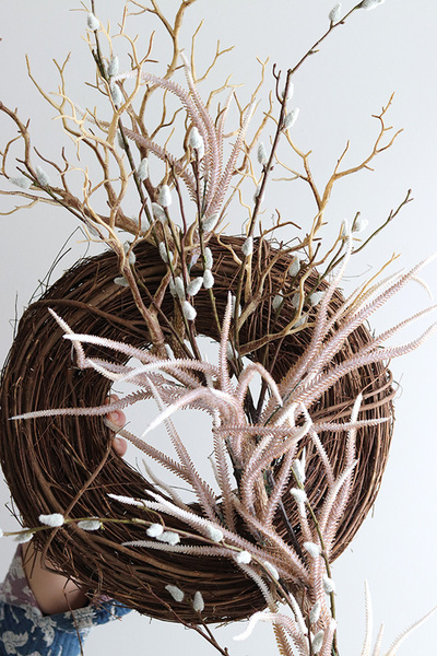 Persena, wiosenny wianek z baziami