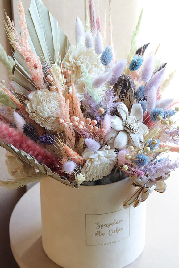 Orfitta Soho, welurowy flowerbox boho z suszem