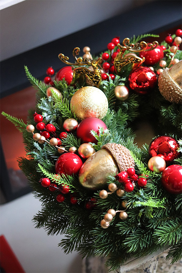 Bogactwo Świąt, wianek / stroik bożonarodzeniowy