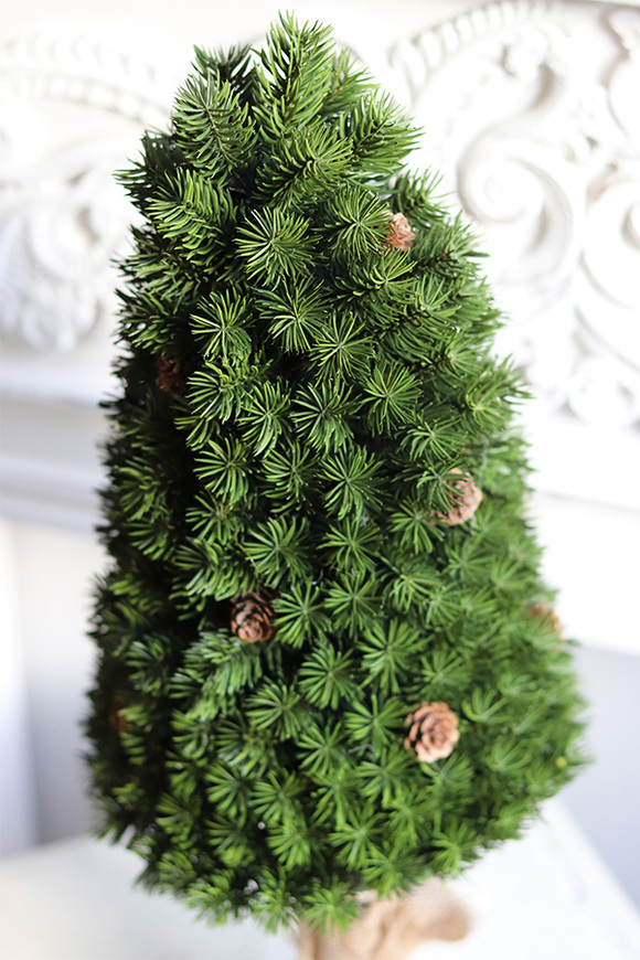 Illana, choinka sztuczna figurka