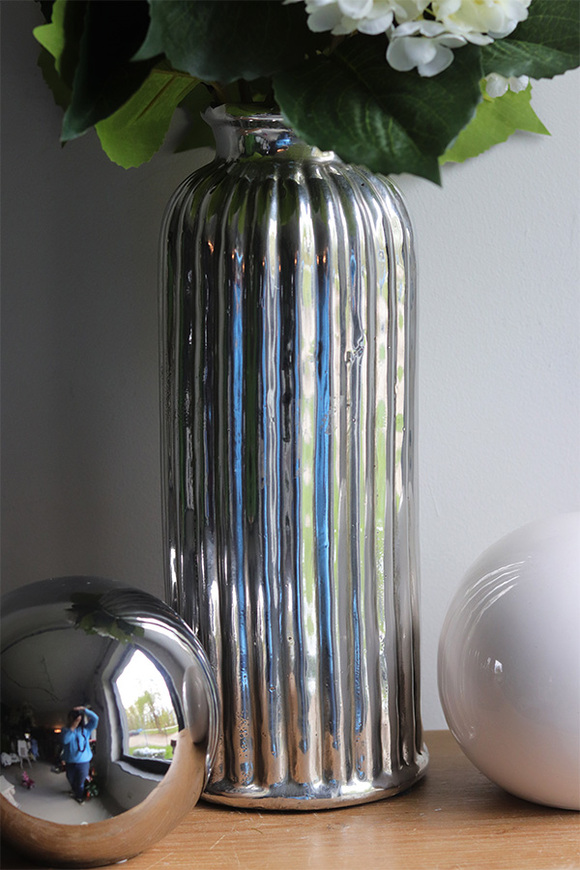 Hortensje Prowansja, kompozycja kwiatowa w wazonie