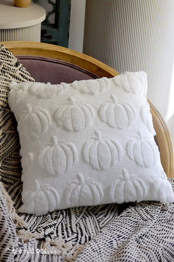 Pumpkin Spice, jesienna poszewka w dynie, biała, wym.45x45cm 