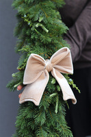 Christmas Beige Big, gęsta girlanda zimowa z kokardą