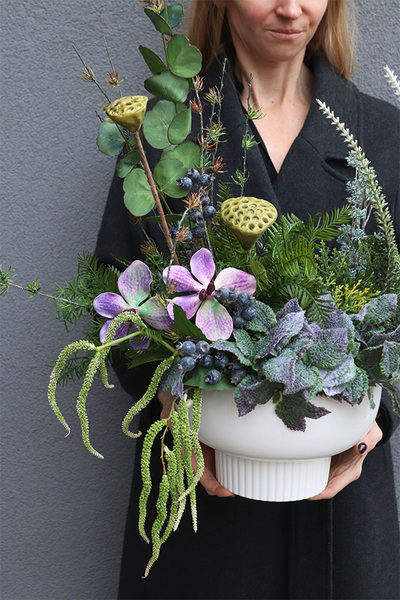 Hiltonia Japandi, kompozycja kwiatowa