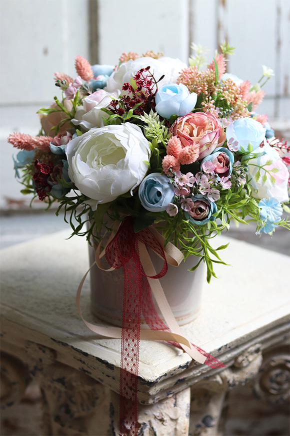 Romantyczna Daniela, kompozycja w kremowym naczyniu, wys.27cm