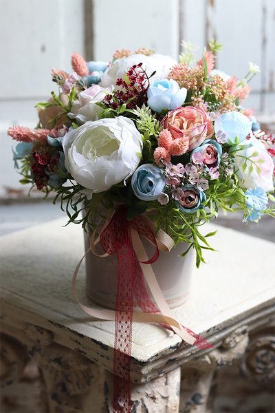 Romantyczna Daniela, kompozycja w kremowym naczyniu, wys.27cm