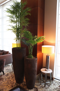 drzewko sztuczne w wysokiej donicy, Monstera Etna Hillton, wys.135cm 