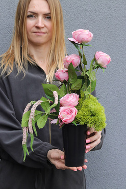 Clear Design Roses Pink, bukiet nagrobny we wkładzie, dł.44cm 