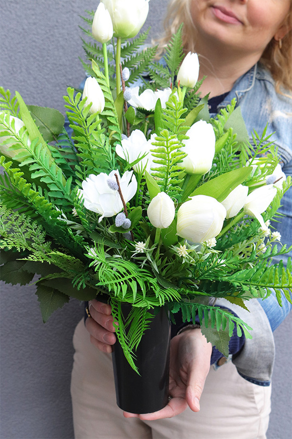 Lumina Biel, bukiet nagrobny we wkładzie do wazonu