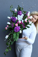 Amira Fiolet, wiosenny bukiet do wazonu