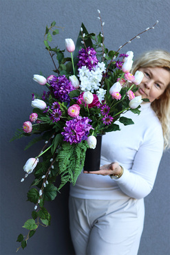 Amira Fiolet, wiosenny bukiet nagrobny, dł.60cm 